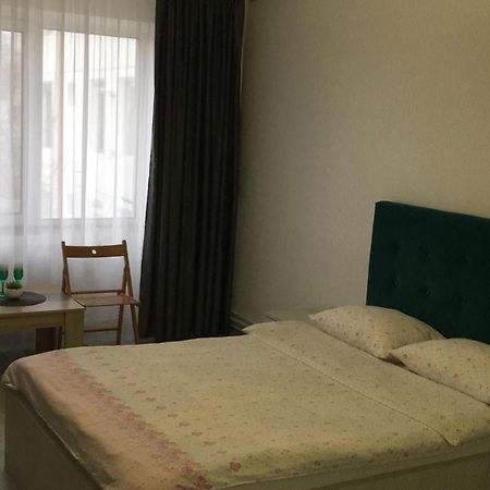 Garsoniera Centru Apartment Galaţi Екстериор снимка
